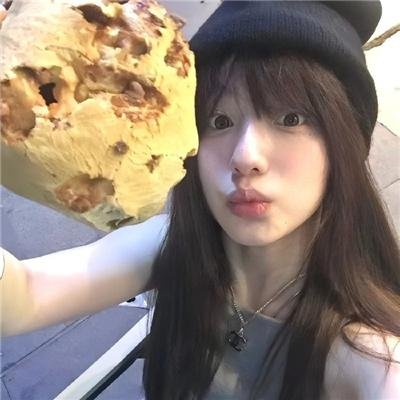 罗西与莫妮卡之骊靬情
